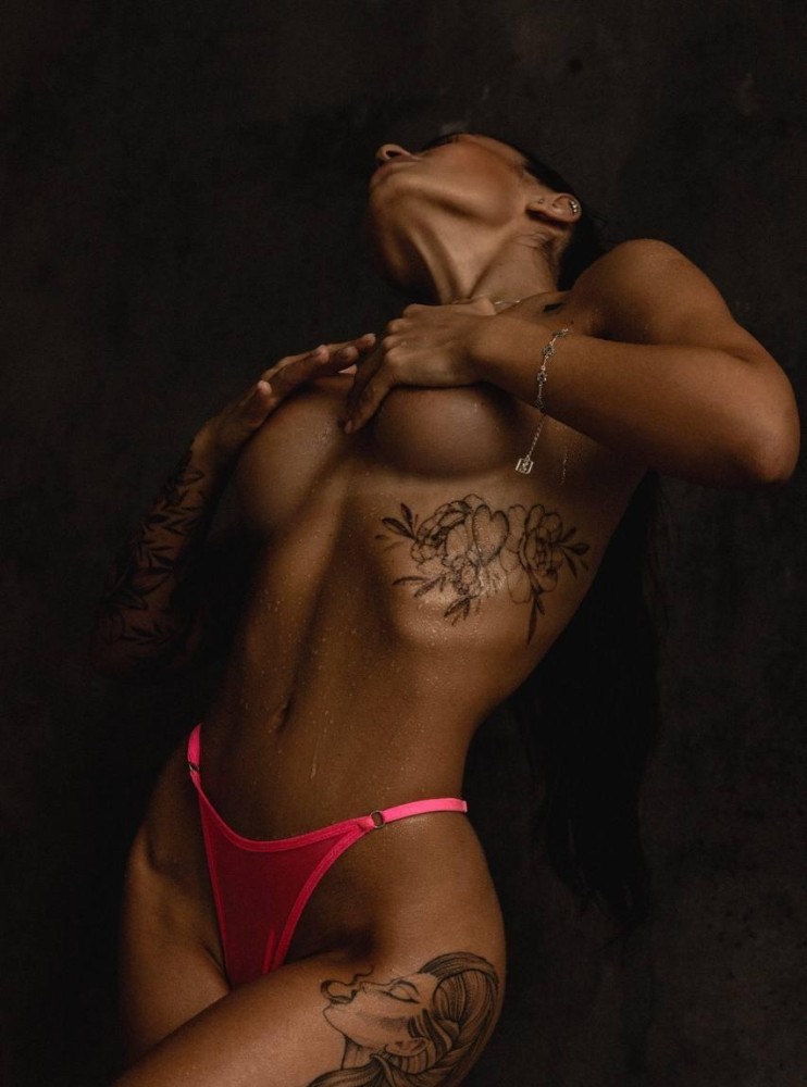 Индивидуалка Юлька главное фото в городе Биробиджан 